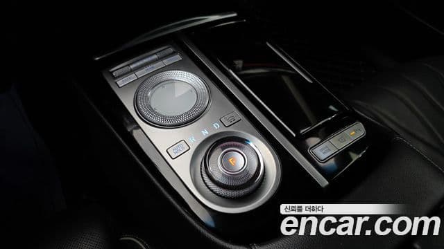 Genesis G80 2020 — Şəkil 19/20