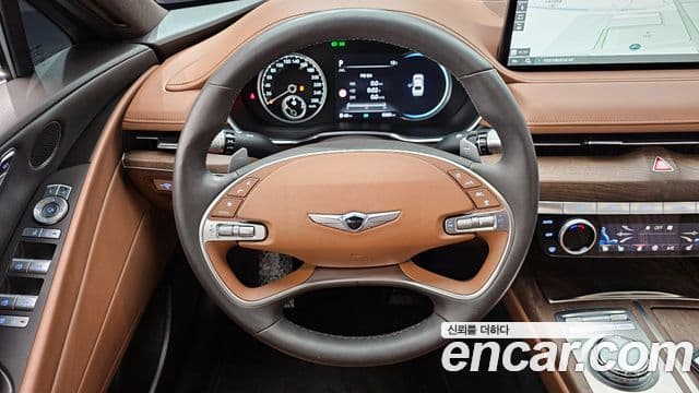 Genesis Electrified G80 2023 — ფოტო 13/20