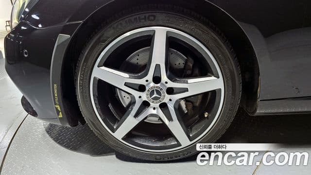 Mercedes-Benz SLC-Class 2018 — Şəkil 5/20