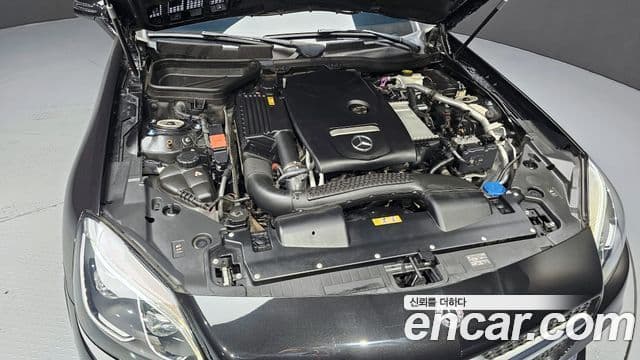 Mercedes-Benz SLC-Class 2018 — Şəkil 6/20