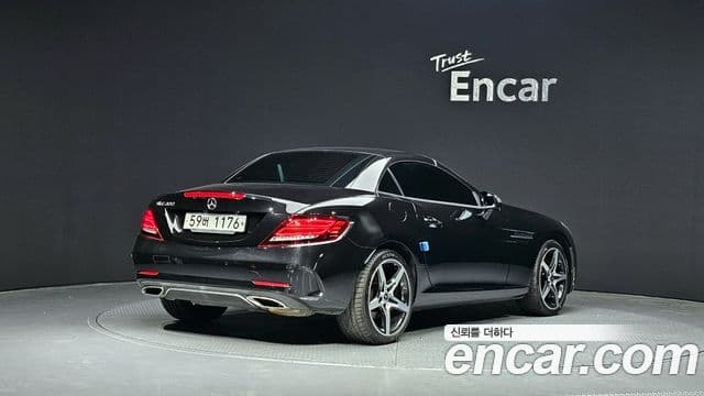 Mercedes-Benz SLC-Class 2018 — Şəkil 20/20