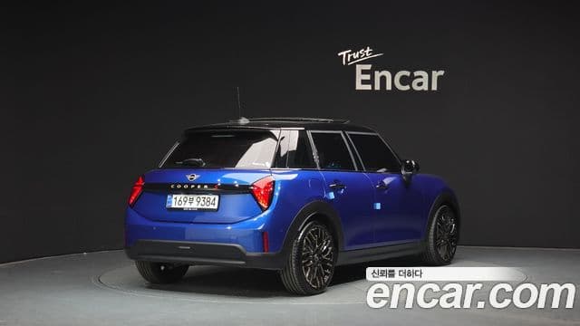 Mini Cooper S 2025 — Şəkil 2/20
