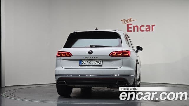Volkswagen Touareg 2023 — Şəkil 3/20