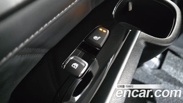 Kia Sorento 2025 — Şəkil 18/20