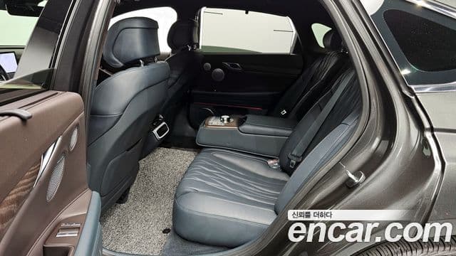 Genesis G80 2025 — ფოტო 15/20