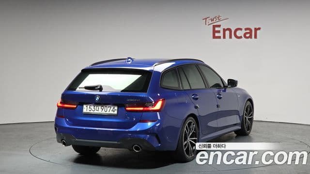 BMW 3 Series 2020 — ფოტო 2/20