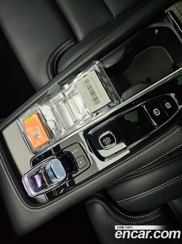 Volvo S90 2024 — ფოტო 8/20