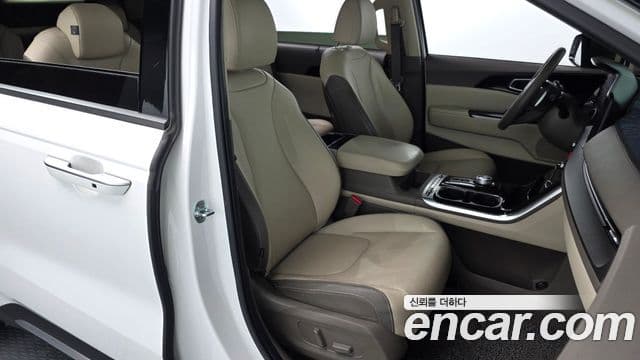 Kia Carnival 2020 — Şəkil 10/20