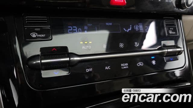 Kia Carnival 2020 — Şəkil 16/20