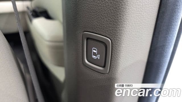 Kia Carnival 2020 — Şəkil 19/20