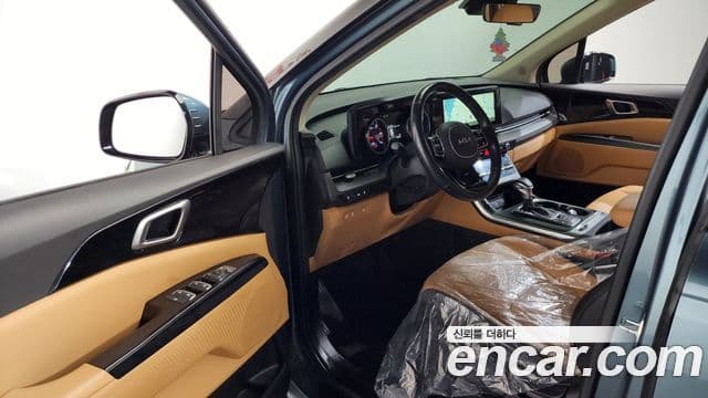Kia Carnival 2021 — Фото 9/20