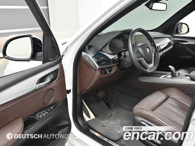 BMW X5 2018 — Photo 2/20