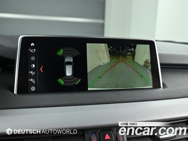 BMW X5 2018 — Photo 8/20