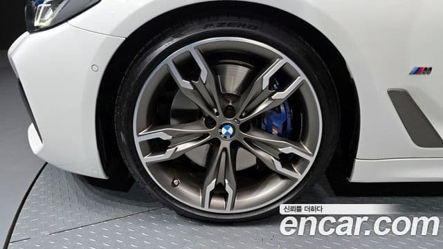 BMW 5 Series 2022 — фото 5 из 20