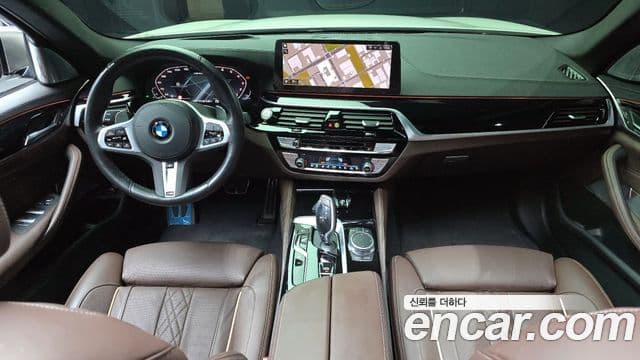 BMW 5 Series 2022 — Şəkil 7/20