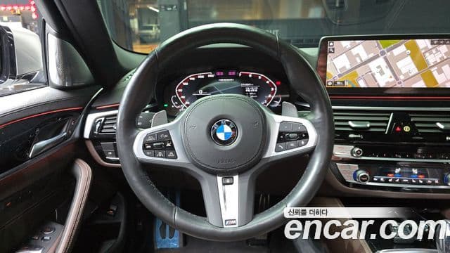 BMW 5 Series 2022 — Şəkil 13/20