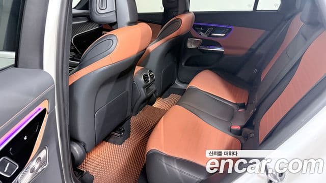 Mercedes-Benz GLC-Class 2024 — Фото 9/20