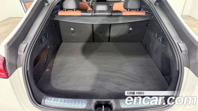 Mercedes-Benz GLC-Class 2024 — Фото 11/20