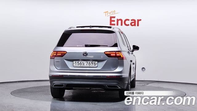Volkswagen Tiguan Allspace 2020 — ფოტო 4/20