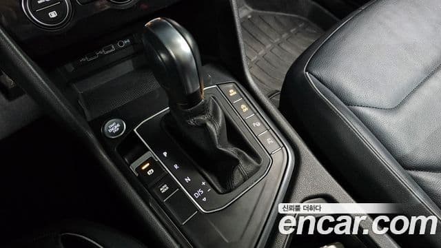 Volkswagen Tiguan Allspace 2020 — ფოტო 9/20