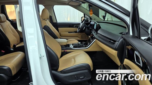 Kia Carnival 2021 — Şəkil 11/20