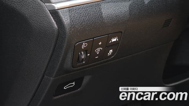 Kia K5 2021 — Şəkil 16/20