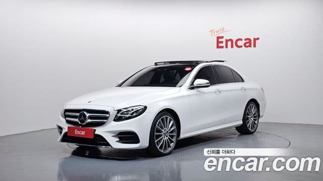 Mercedes-Benz E-Class 2019 — ფოტო 1/20