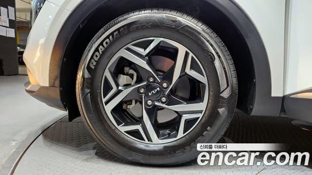 Kia Sportage 2022 — Şəkil 5/20