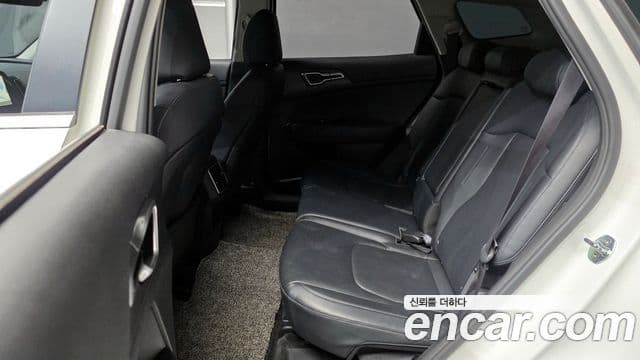 Kia Sportage 2022 — Şəkil 12/20