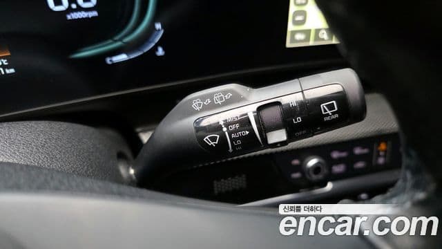Kia Sportage 2022 — Şəkil 19/20