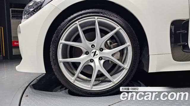 Kia Stinger 2022 — Şəkil 4/7