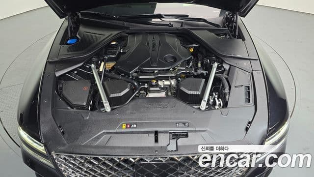 Genesis G80 2022 — Şəkil 19/20
