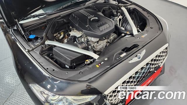Genesis G70 2019 — ფოტო 6/20