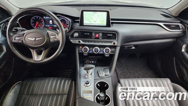 Genesis G70 2019 — ფოტო 7/20