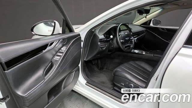 Genesis Electrified G80 2021 — ფოტო 10/20