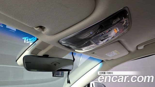 Genesis Electrified G80 2021 — ფოტო 17/20