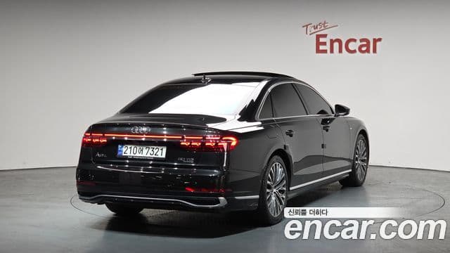 Audi A8 2023 — Şəkil 2/20