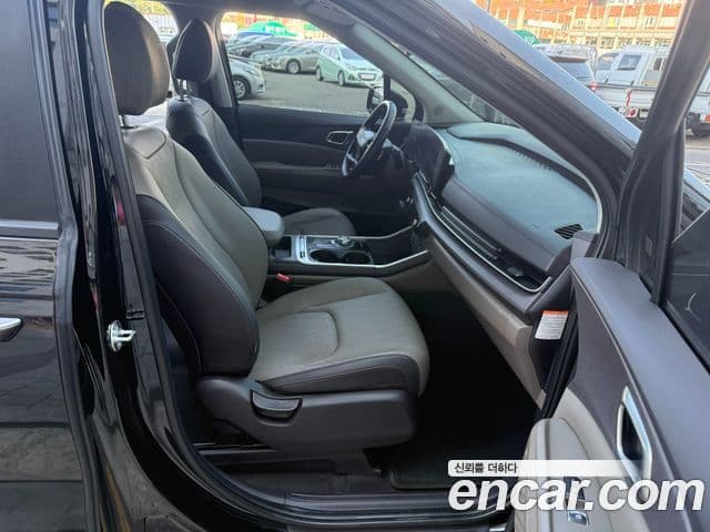 Kia Carnival 2025 — ფოტო 14/20