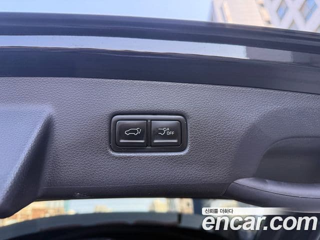 Kia Carnival 2025 — ფოტო 19/20