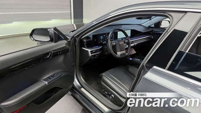 Hyundai Grandeur 2023 — ფოტო 10/20