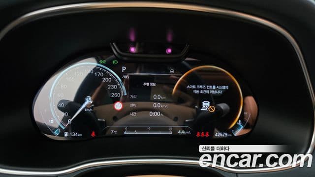 Genesis GV80 2022 — Photo 16/20