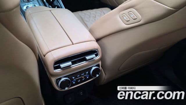 Genesis GV80 2022 — Şəkil 17/20