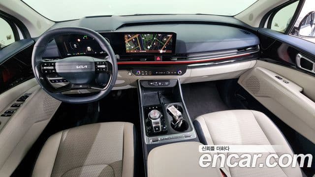 Kia Carnival 2024 — ფოტო 7/20