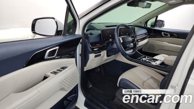 Kia Carnival 2024 — ფოტო 10/20