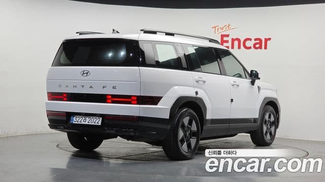 Hyundai Santa Fe 2024 — ფოტო 2/20