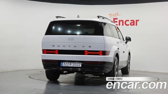 Hyundai Santa Fe 2024 — ფოტო 4/20