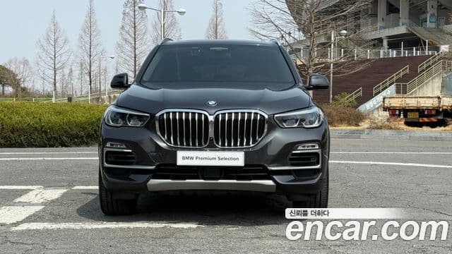 BMW X5 2021 — Photo 15/20