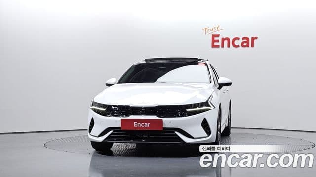 Kia K5 2023 — Şəkil 3/20
