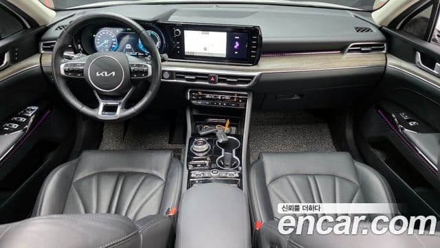 Kia K5 2023 — Şəkil 7/20
