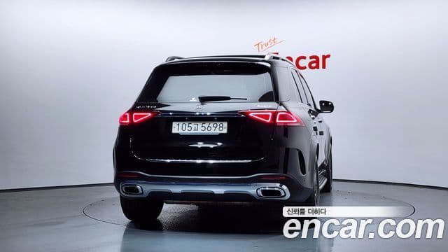 Mercedes-Benz GLE-Class 2020 — Фото 4/20